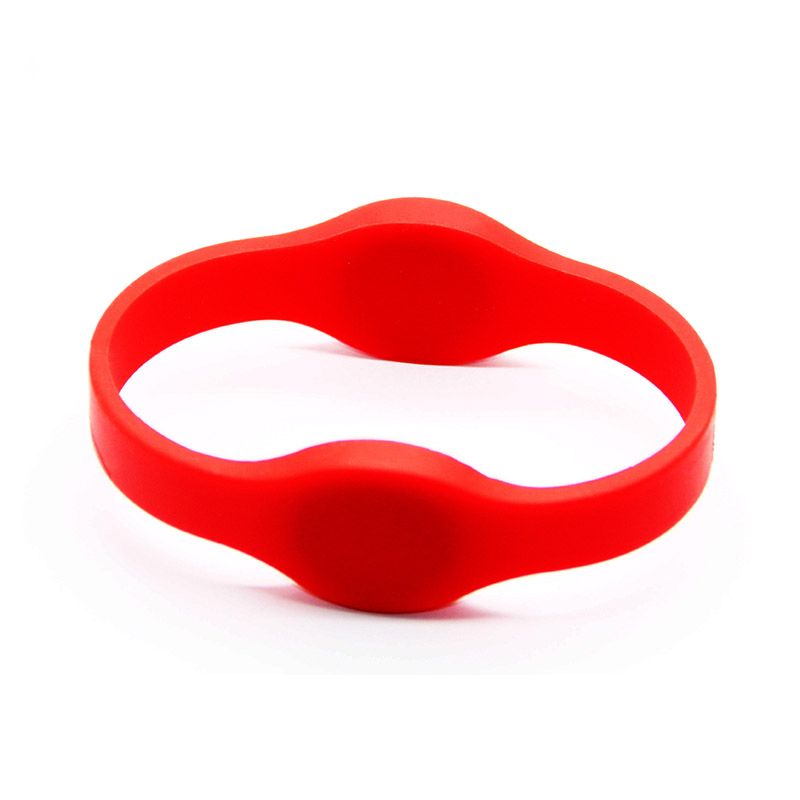 Dual frequency RFID bracelet for Access Control