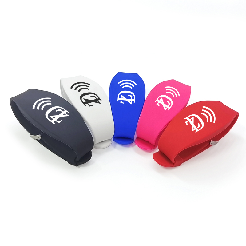 RFID NFC bracelet with NTAG213 Chip