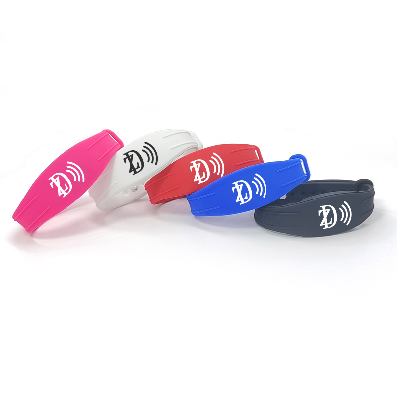 Reusable RFID Wristband Weatherproof NFC Silicone Bracelet
