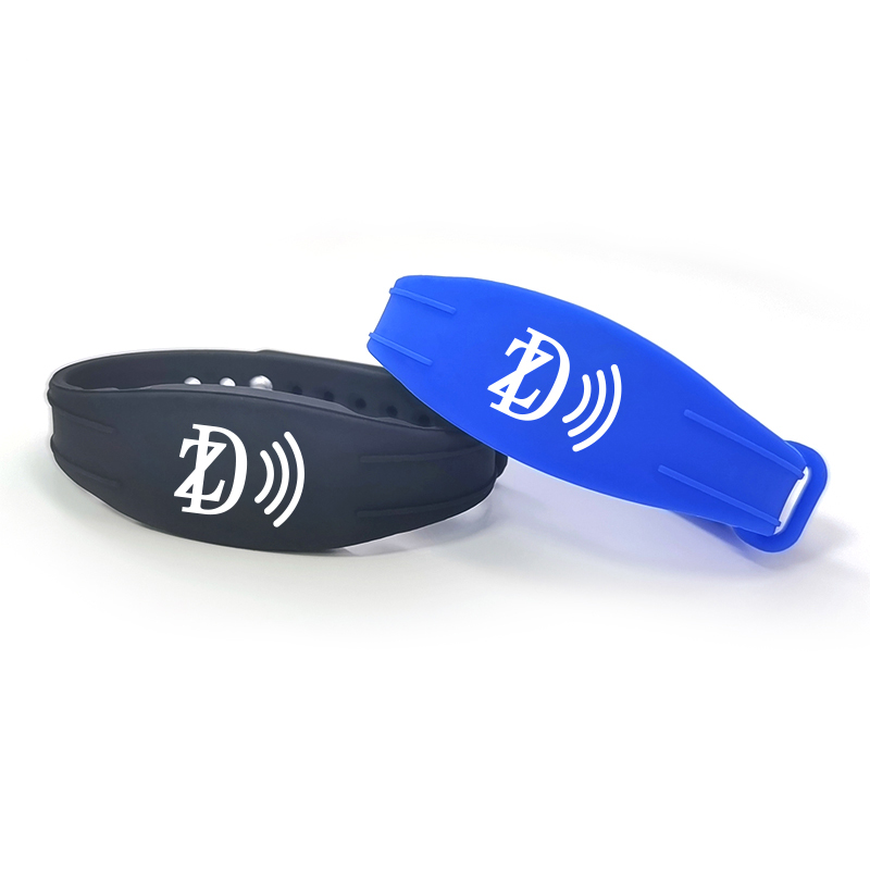 Reusable RFID Wristband Weatherproof NFC Silicone Bracelet